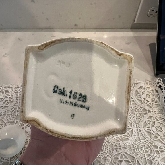 Set of 2  Dek 1623 Ges Geschatzt Vinegar and Oil bottles - Picture 9 of 11